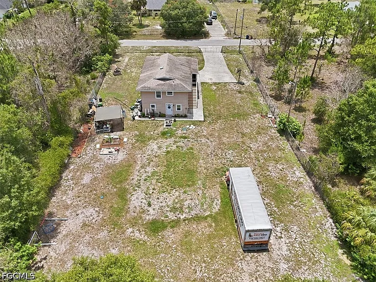 1108 Truman Ave — Photo 16