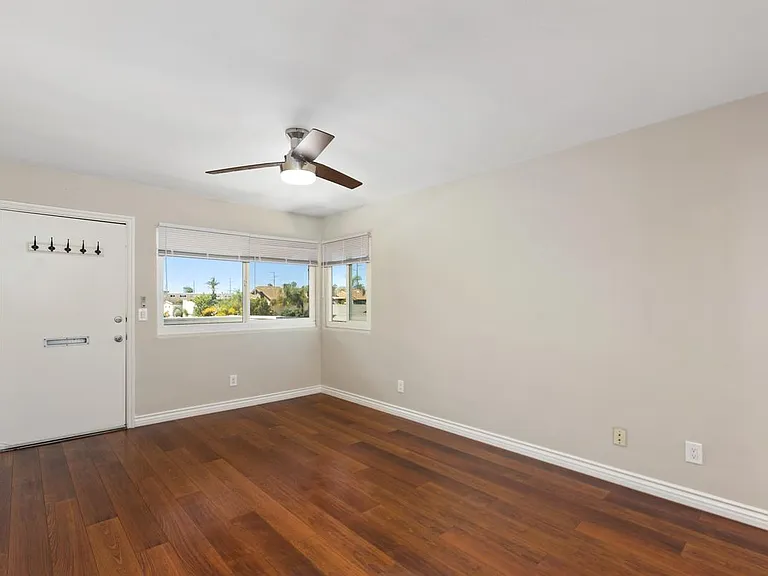 2904 Adams Ave — Photo 5
