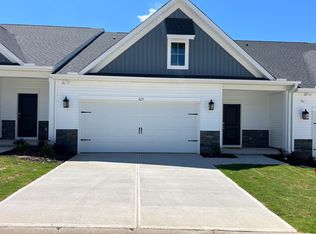 625 Isleworth Ln, Greenville, SC 29611