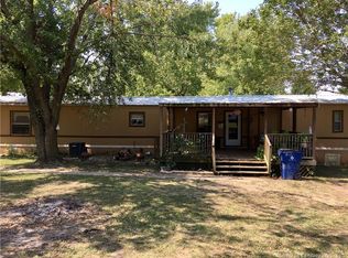 431 N Maple St, Copan, OK 74022
