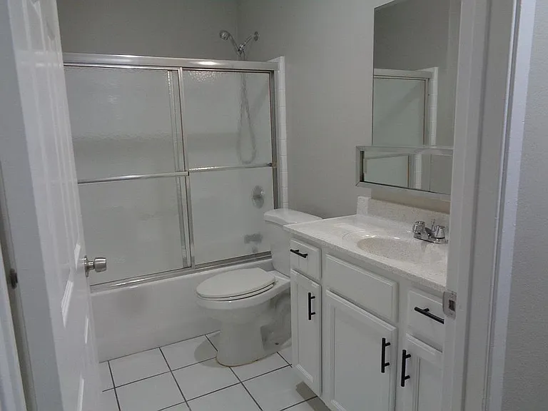 9062 Kenwood Dr — Photo 15