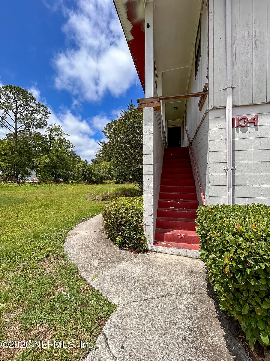 Building Photo - 1134 Woodruff Ave #3