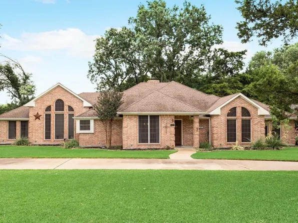 602 Creek View Cir, Ovilla, TX 75154