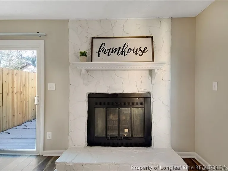 5940 Laguna Dr — Photo 7