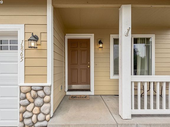 4th image of 1865 Schneiter Dr