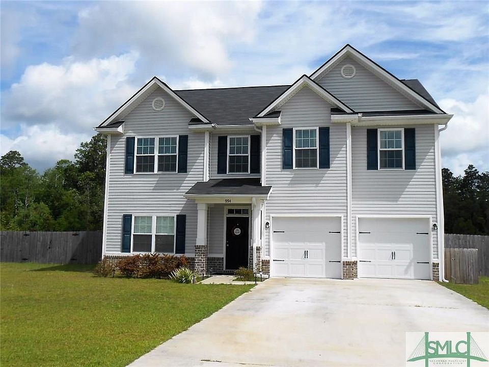 1st image of 994 Mustang Ln NE