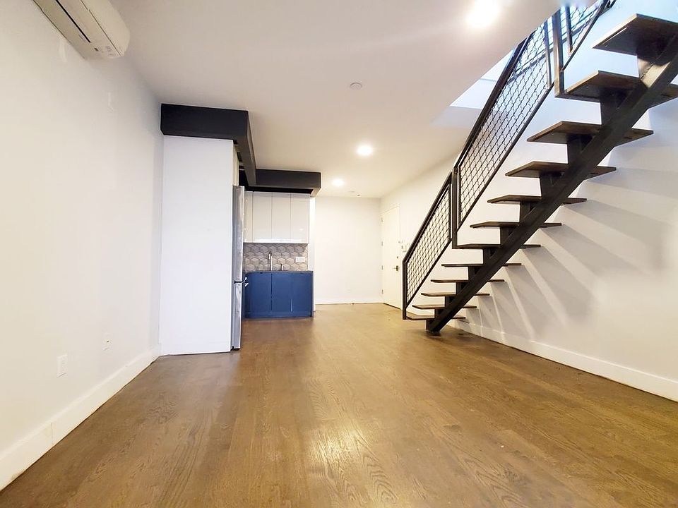 1st image of 2721 Snyder Ave #4R