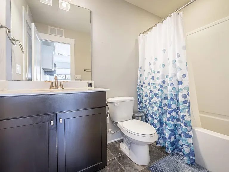 2404 Double Oaks Rd — Photo 20