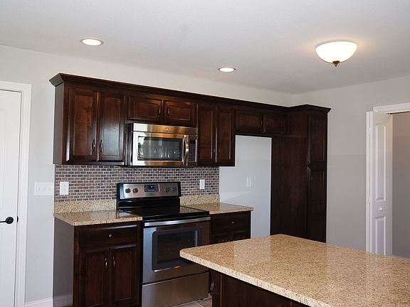 5th image of 1768 Spring Haven Dr