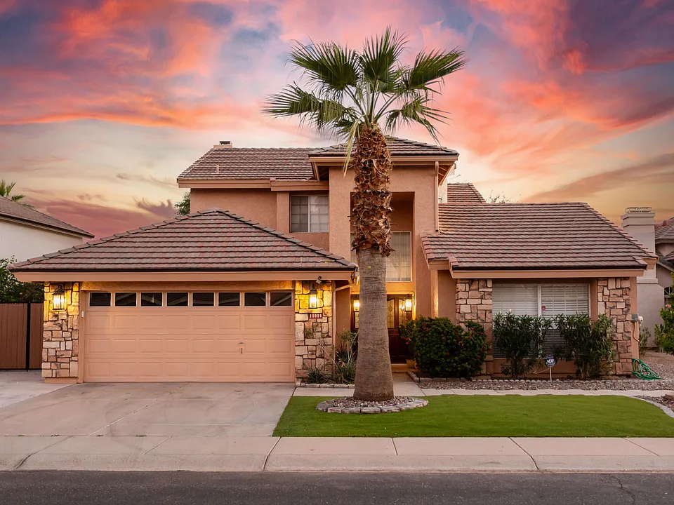 11015 W Laurelwood Ln