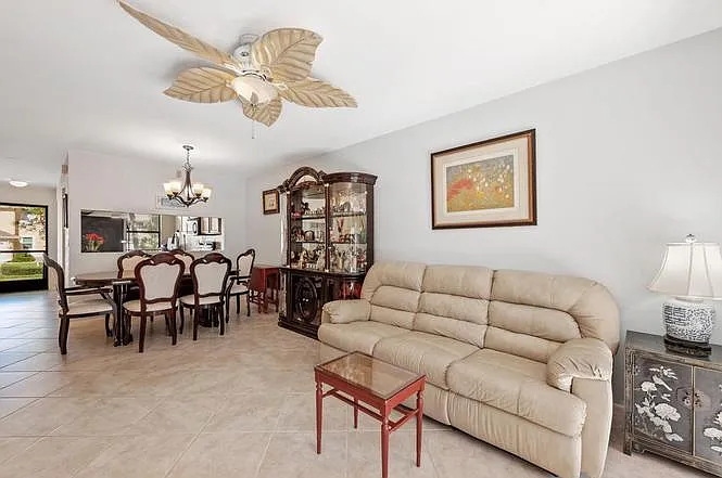2 bed, 975 sqft, $2,500 — Photo 4