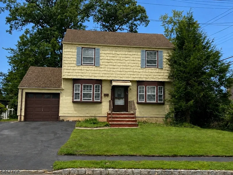 57 Amherst Pl