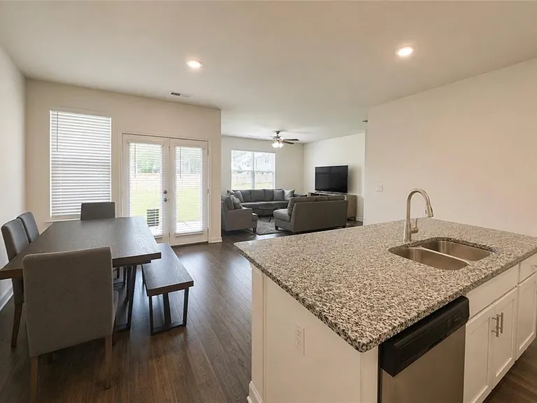 236 Sullivan St — Photo 11