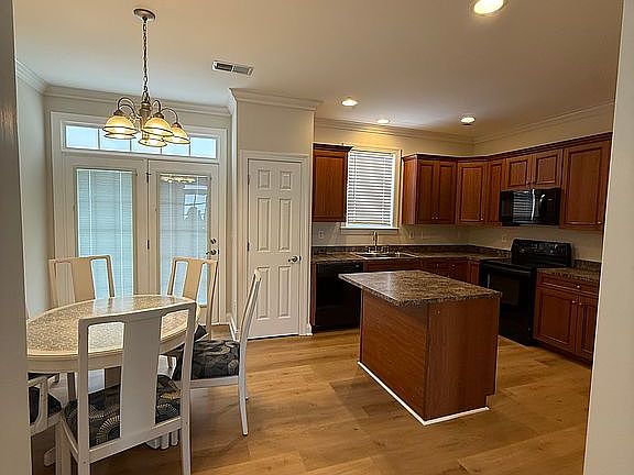 Spacious kitchen and dining!