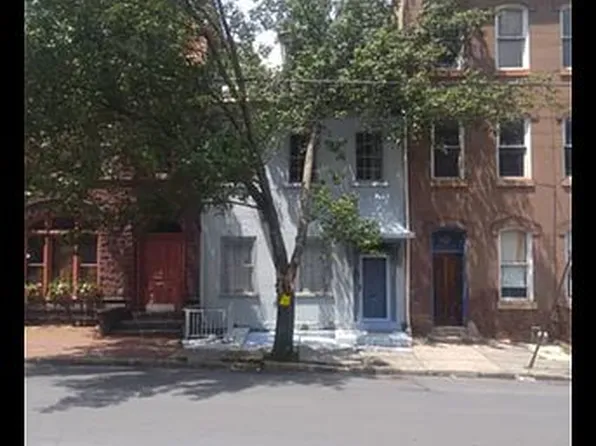 618 Mahantongo St, Pottsville, PA 17901