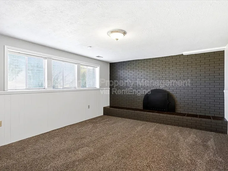5912 S 5100th St W — Photo 19