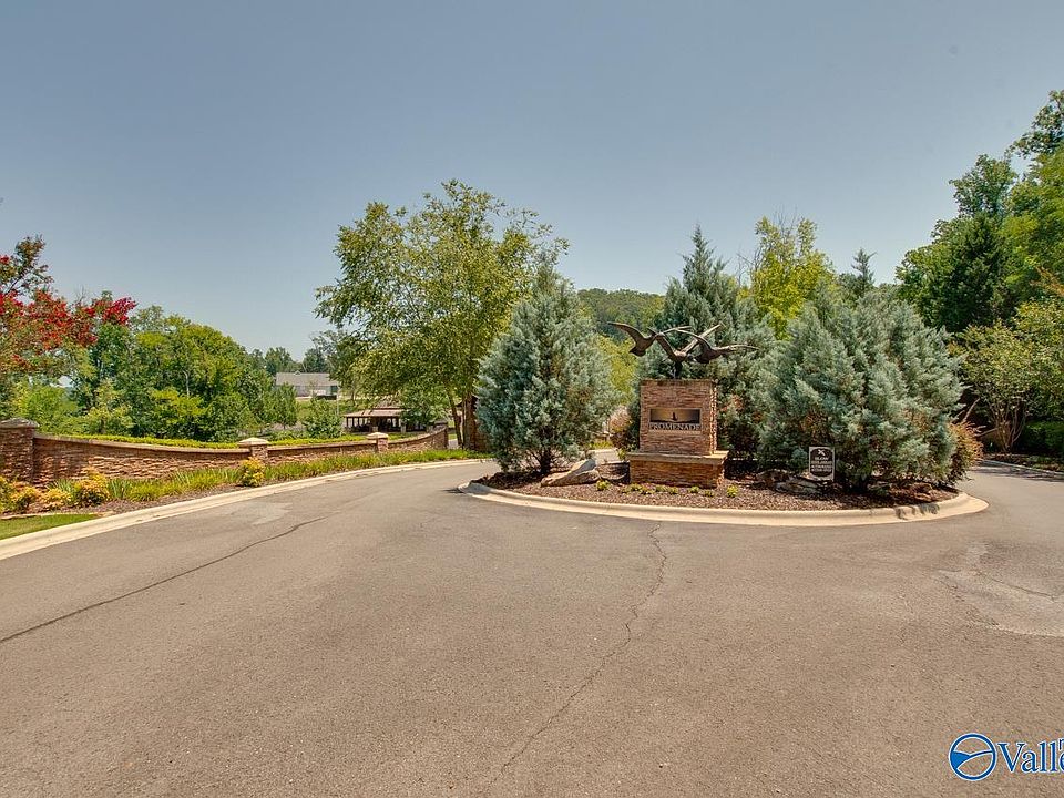 1st image of 113 & 114 Lookout Mountain Dr