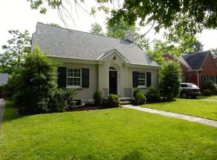 121 Barberry Ln, Lexington, KY 40503