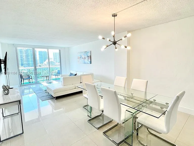 19370 Collins Ave #918 — Photo 4