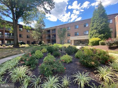 1640 Oakwood Dr #210, Penn Valley, PA, 19072