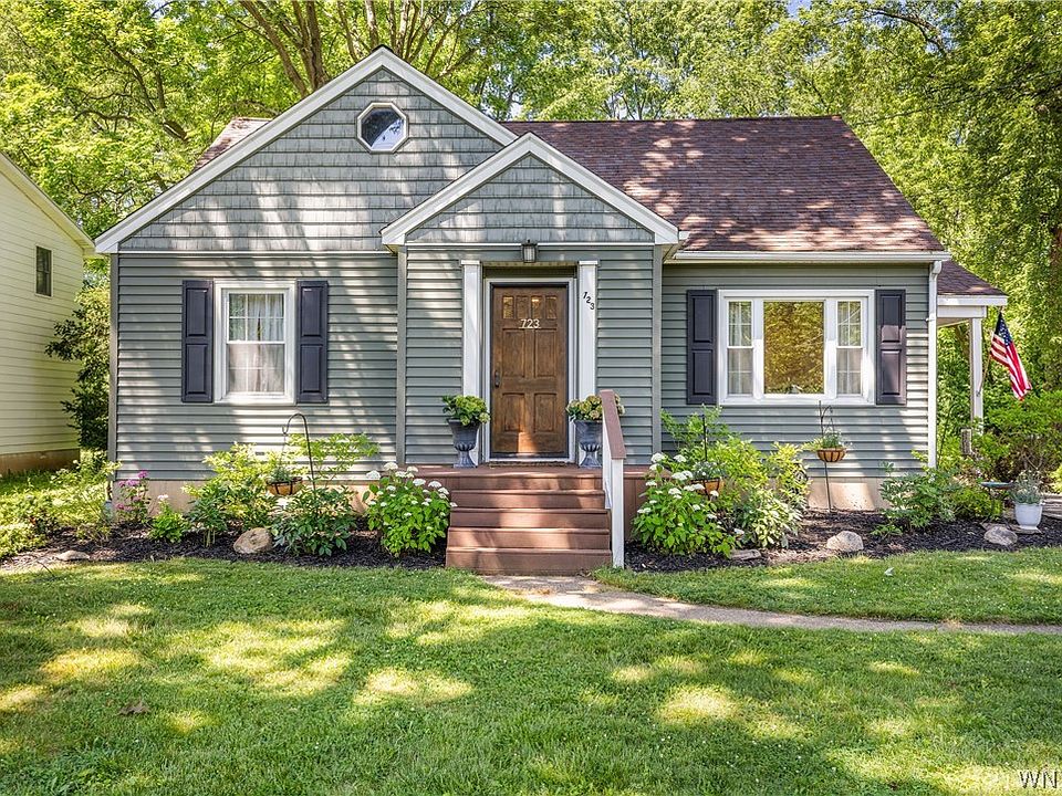1st image of 723 Hillview Ct
