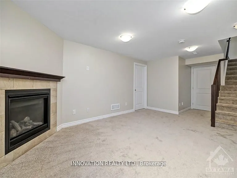 502 Muscari St — Photo 16