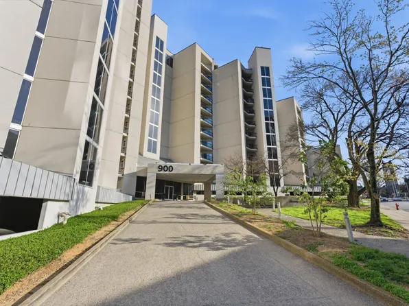 900 19th Ave S APT 401, Nashville, TN 37212