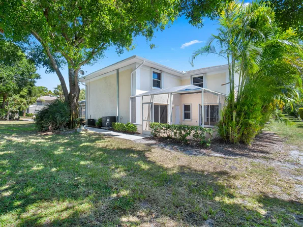 1536 N Lawnwood Circle #3, Fort Pierce, FL 34950