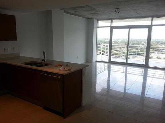3rd image of 3303 NE 1st Ave Fl 13th