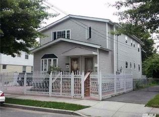 14019 247th St #1, Rosedale, NY 11422