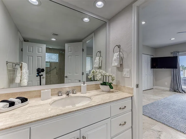 616 1st Key Dr — Photo 53