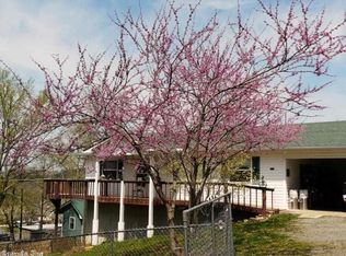 601 Walnut St, Leslie, AR 72645