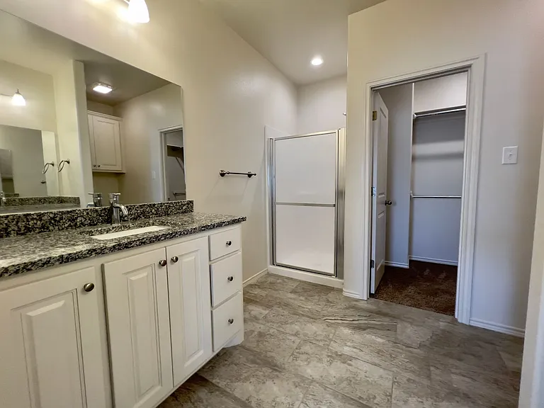 5508 Lehigh St — Photo 10