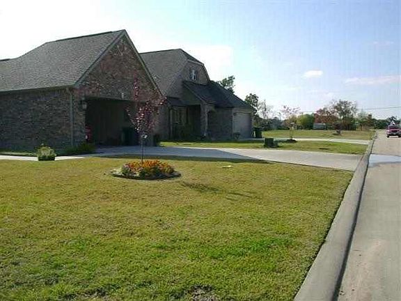 2nd image of 7905 N Windemere Dr