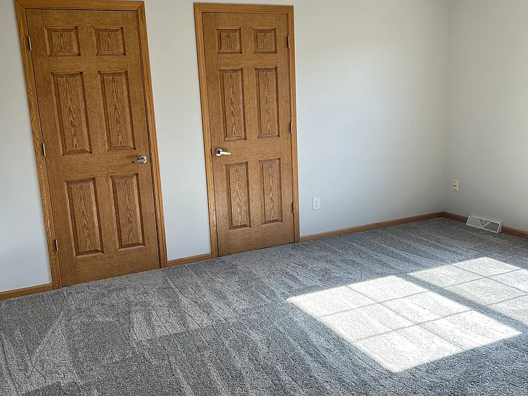 98 Meadowlark Ln — Photo 7