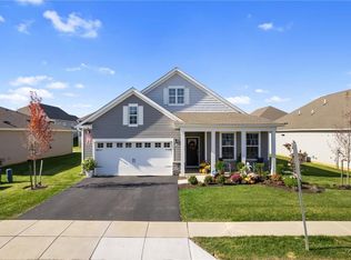 7821 Schaefer Crst, Breinigsville, PA 18031