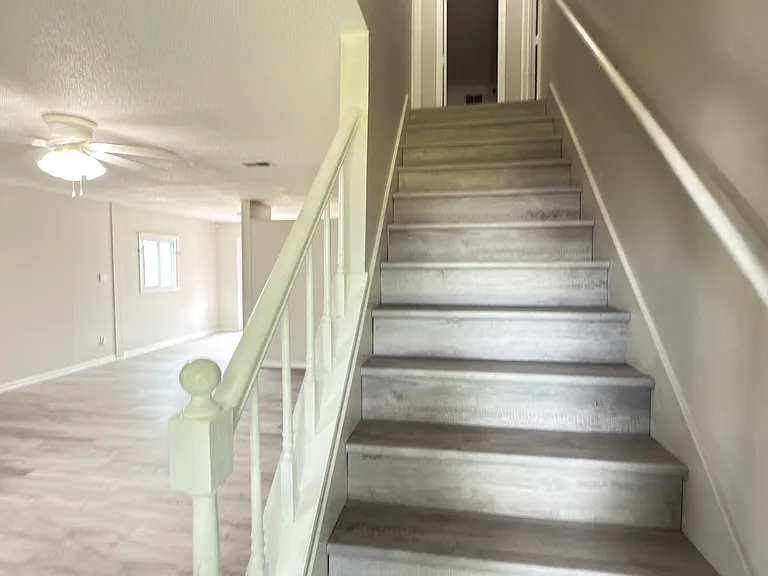 210 Cuddles Ct — Photo 10