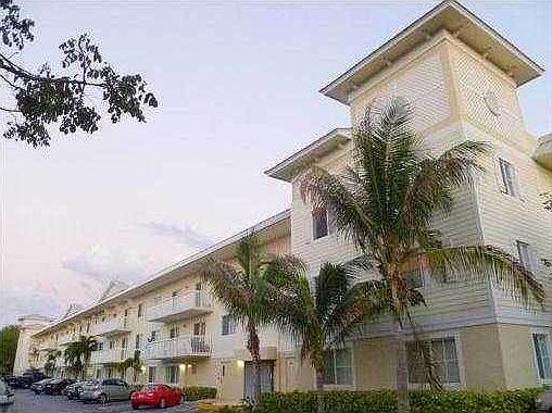 2nd image of 1515 E Broward Blvd APT 418