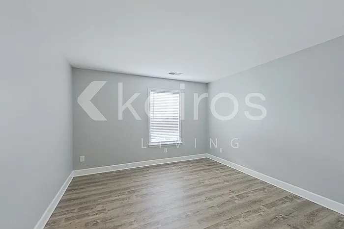 141 Whitton Ct — Photo 25