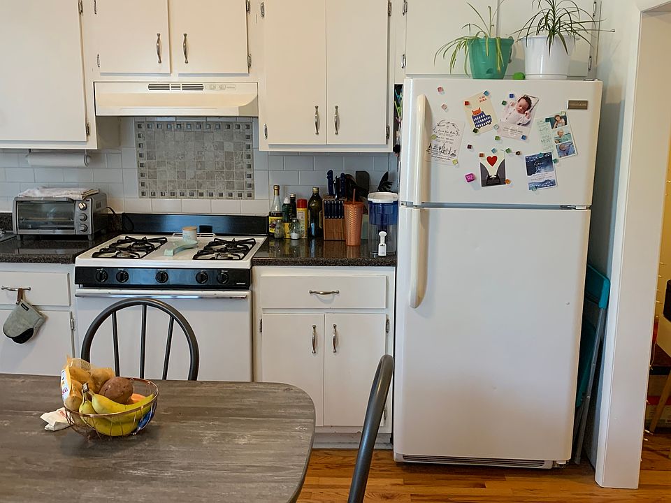 1st image of 903 Park Ave #2