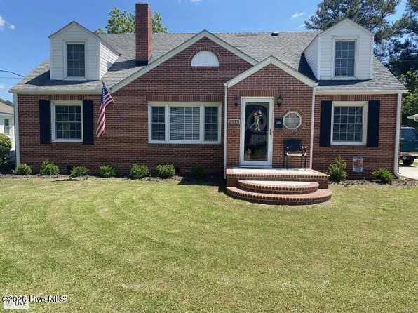 612 Blaney Street, Clinton, NC 28328