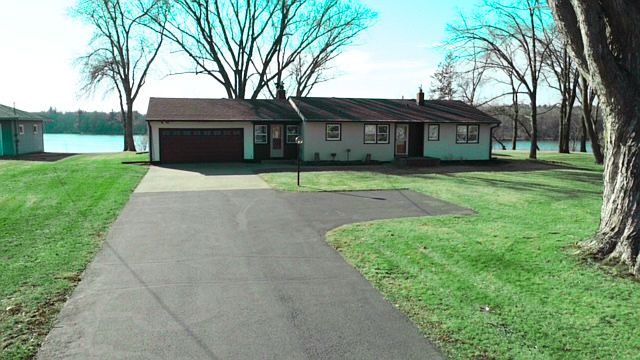 1st image of 17207 Riverwood Dr