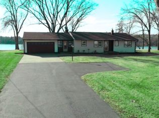 17207 Riverwood Dr, Little Falls, MN 56345