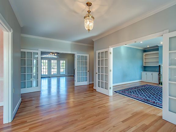 3rd image of 1190 Sequoya Trl