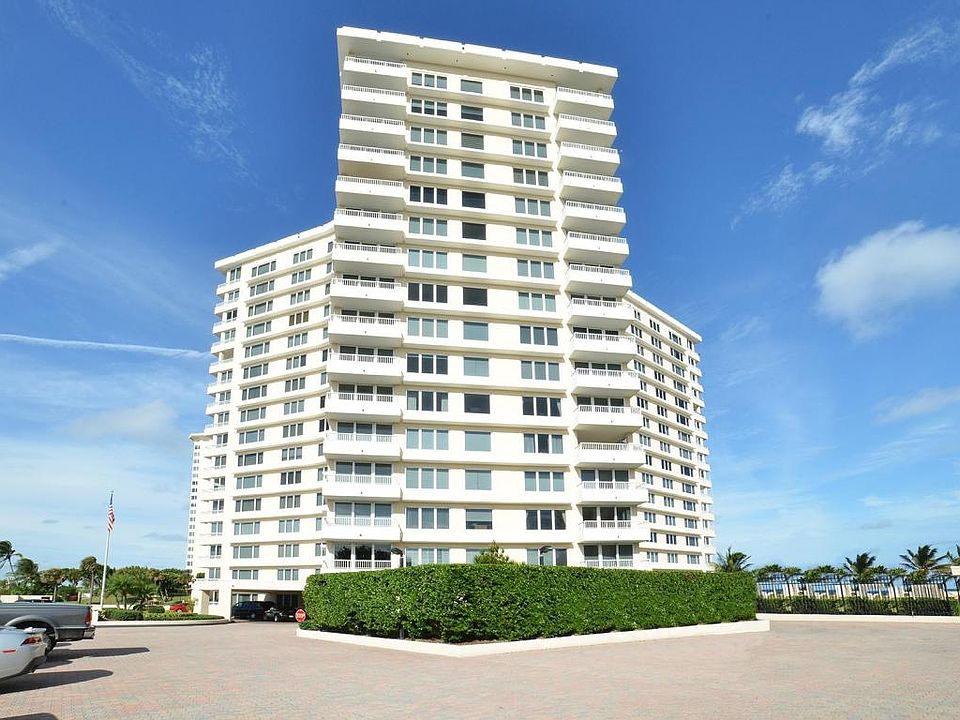 Home For Sale In Sabal Shores