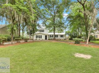 1497 Lake Dr, Midway, GA 31320