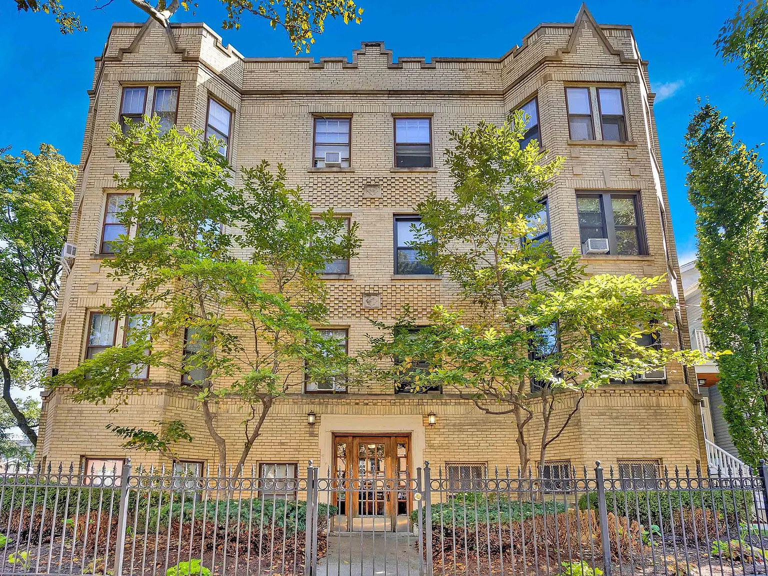 5073-75 N. Wolcott / 1825-35 W. Winona — Photo 4