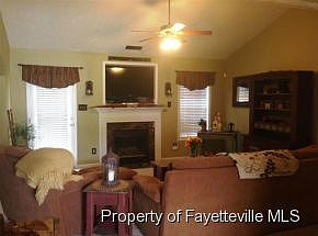 4th image of 191 Cross Creek Dr