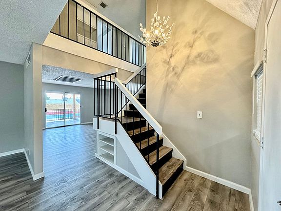 3rd image of 4032 Arrowood Dr