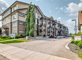 117 NW Copperpond Cmn SE #101, Calgary, AB T2Z5E2
